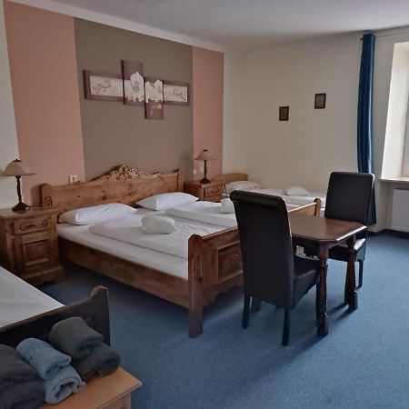 Garni Hotel Post Weissenstadt Exterior photo